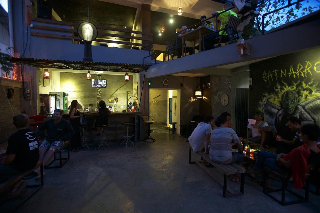Bat & Arrow Hotel Padang  Ngoại thất bức ảnh