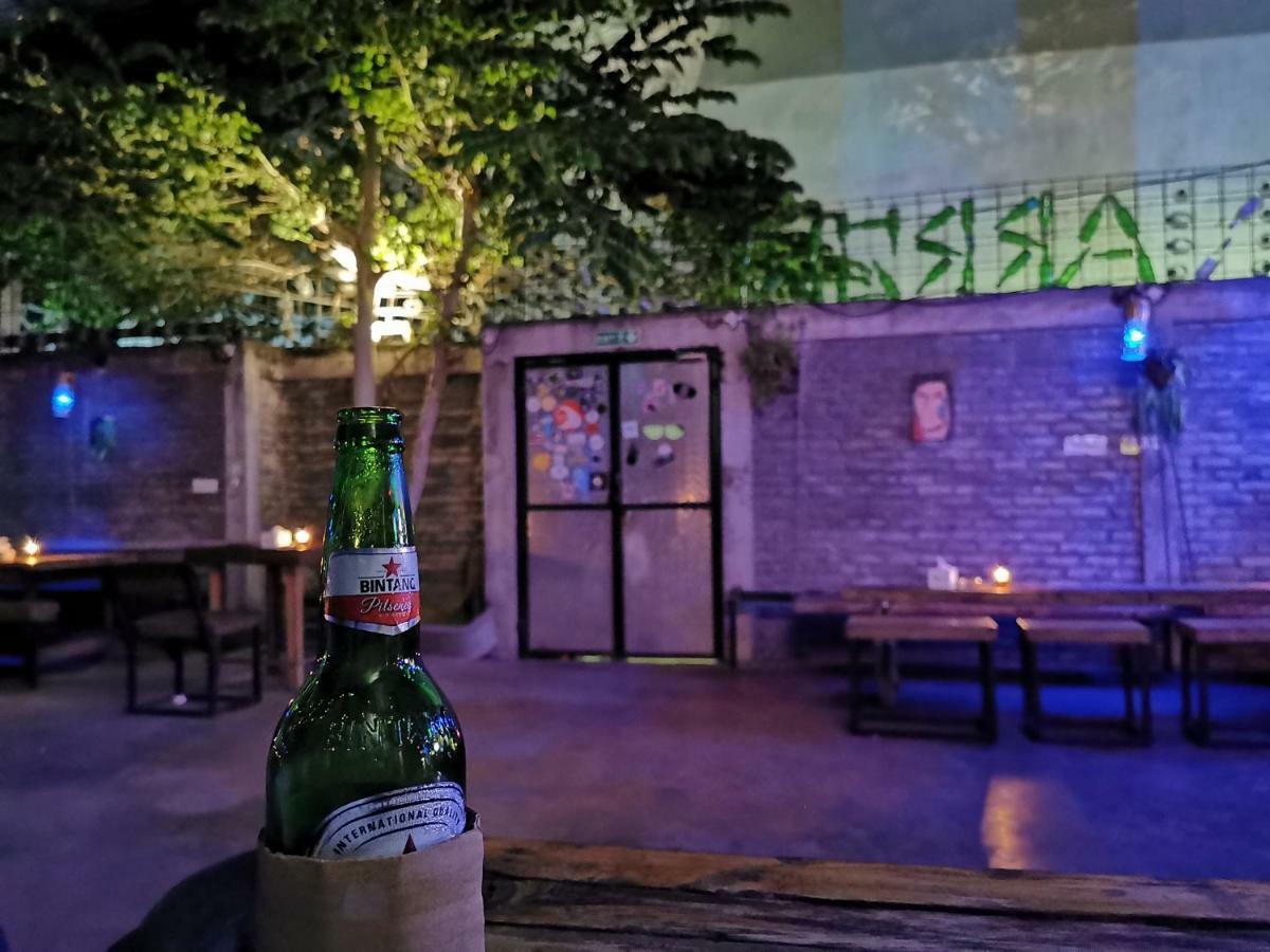 Bat & Arrow Hotel Padang  Ngoại thất bức ảnh