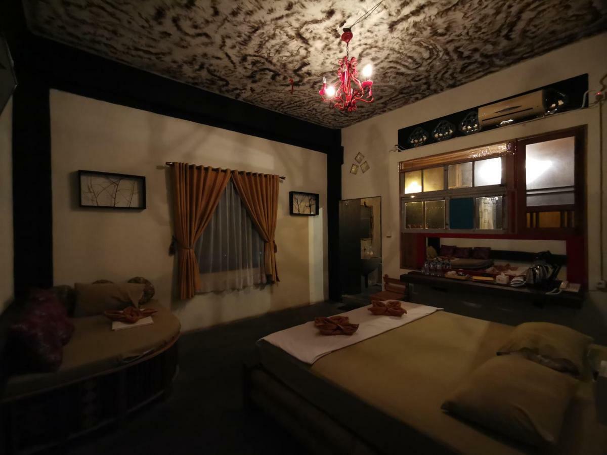 Bat & Arrow Hotel Padang  Phòng bức ảnh